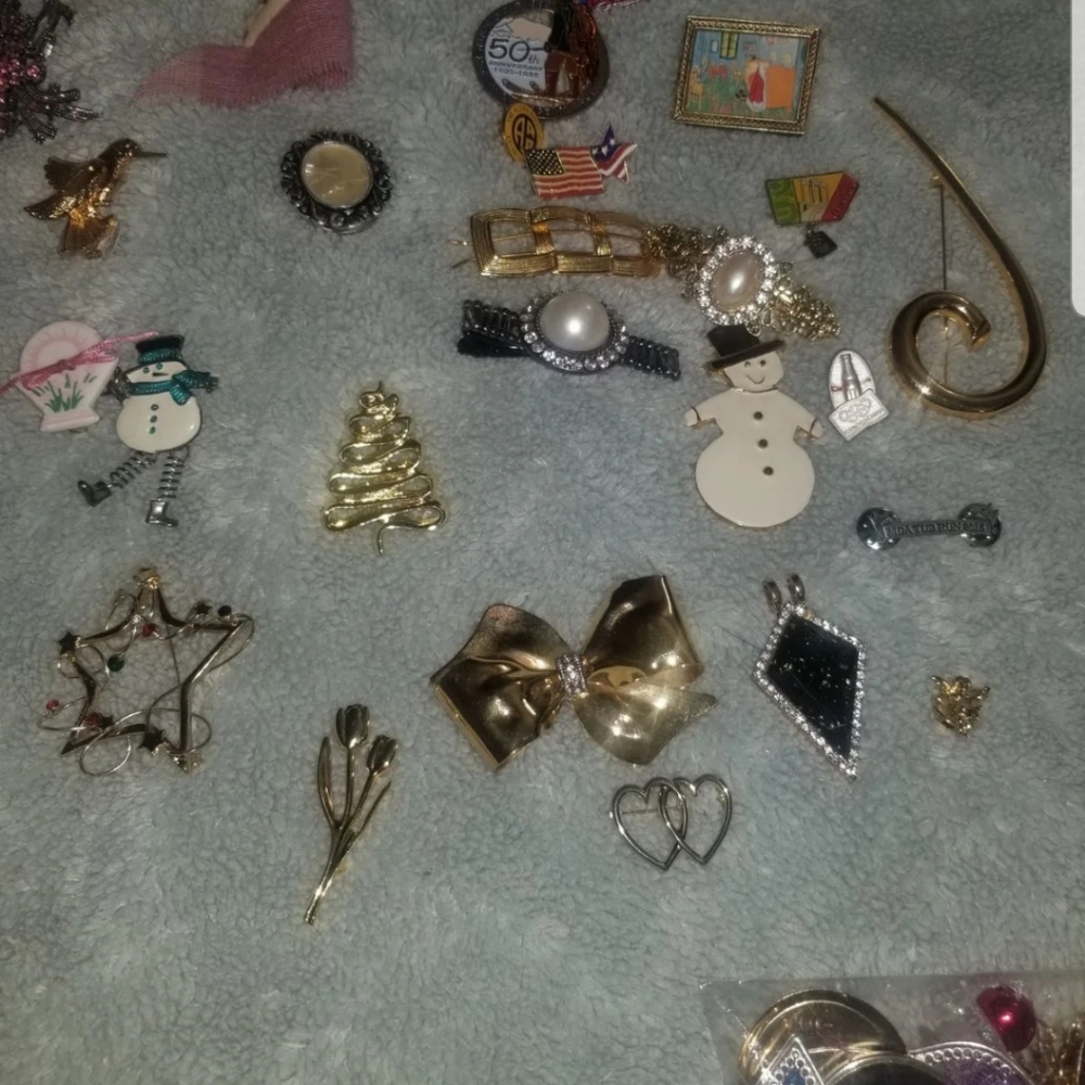 Vintage Pins